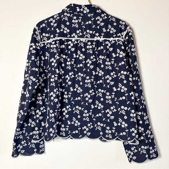 ZARA Navy Floral Embroidered Scallop Hem Blouse XL - Picture 3 of 8